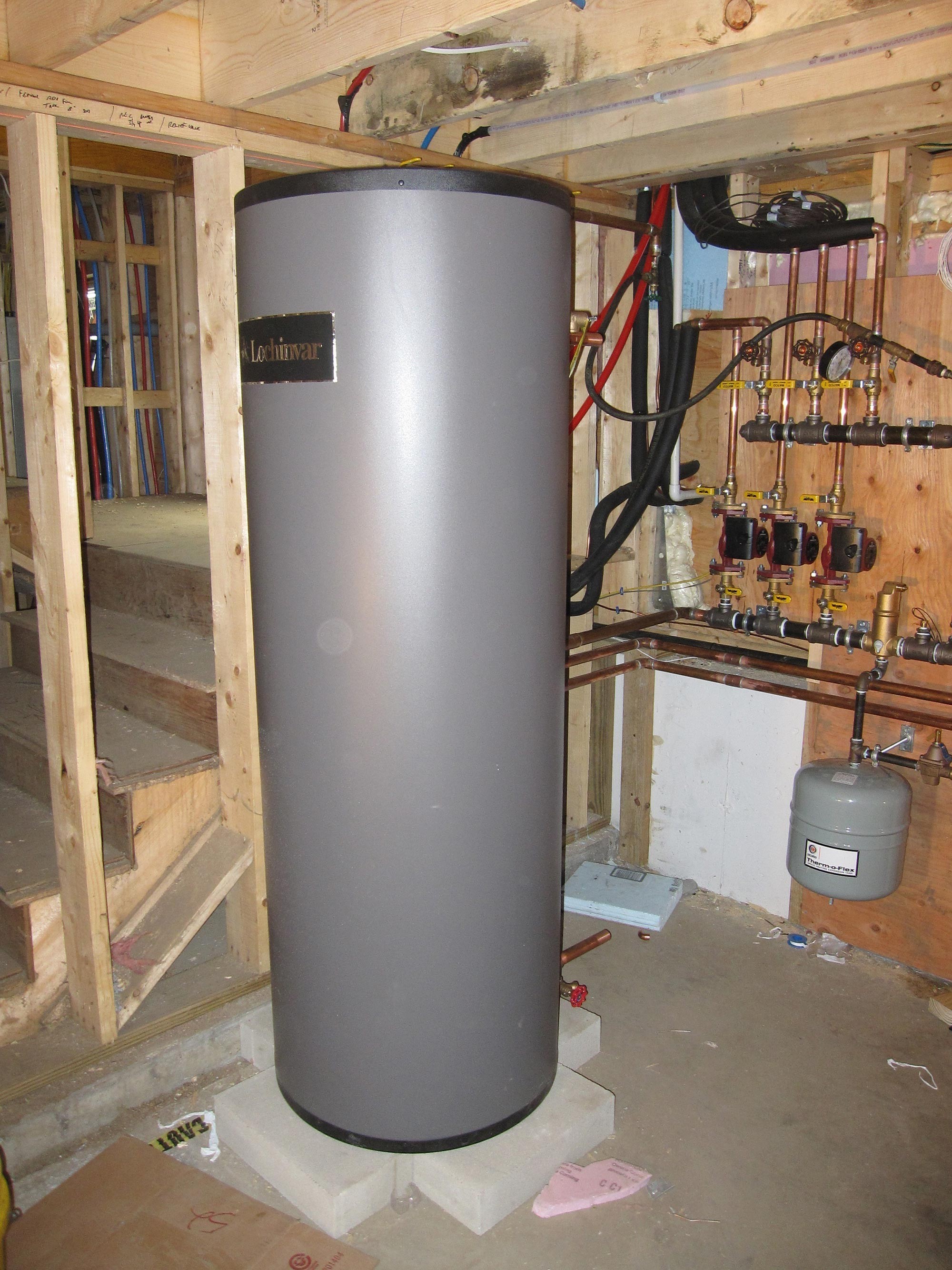 Wall Mounted High Eff FHW Gas Boiler with Indirect HW Tank